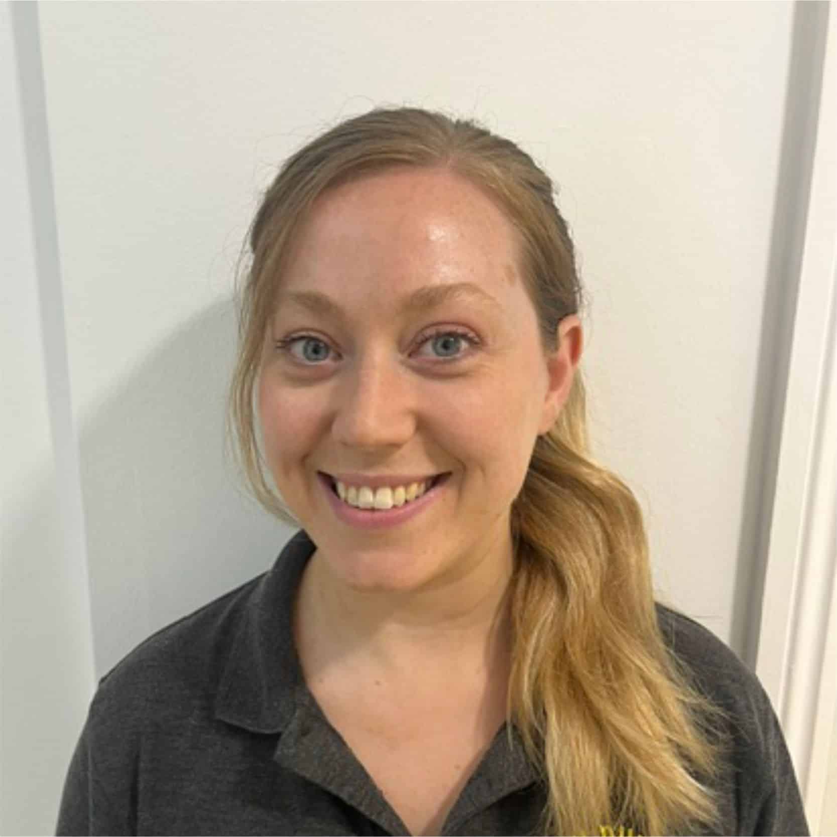 Jenny-Deputy Manager